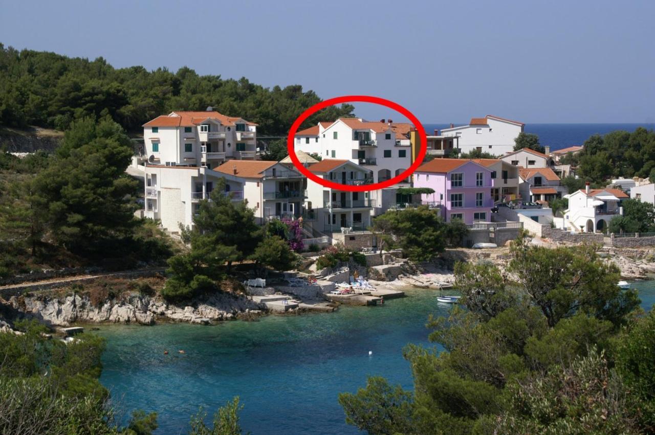 Apartments By The Sea Bilo, Primosten - 4191 Eksteriør billede