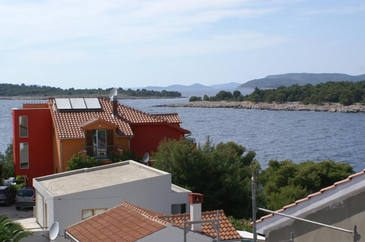 Apartments By The Sea Bilo, Primosten - 4191 Eksteriør billede